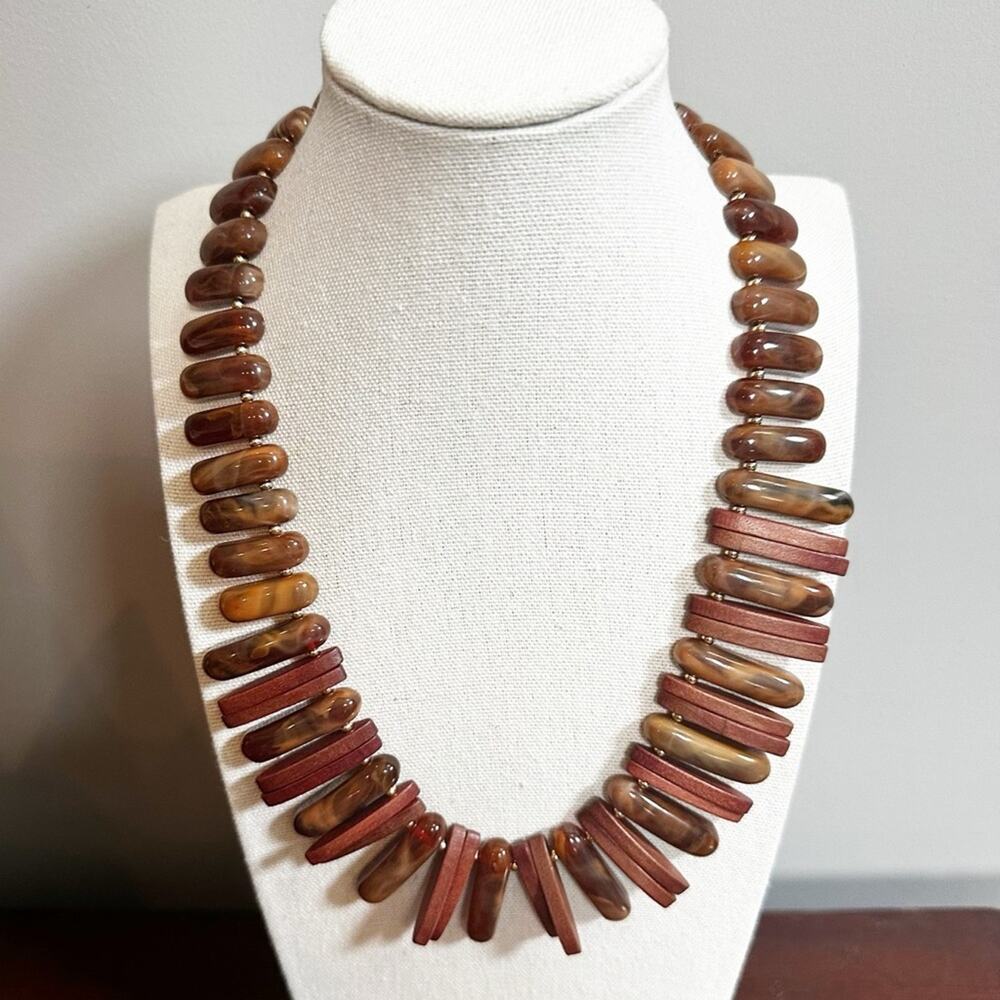 Talbots Brown Tan Stone Wood Necklace Costume Jewelry NWT Casual Statement